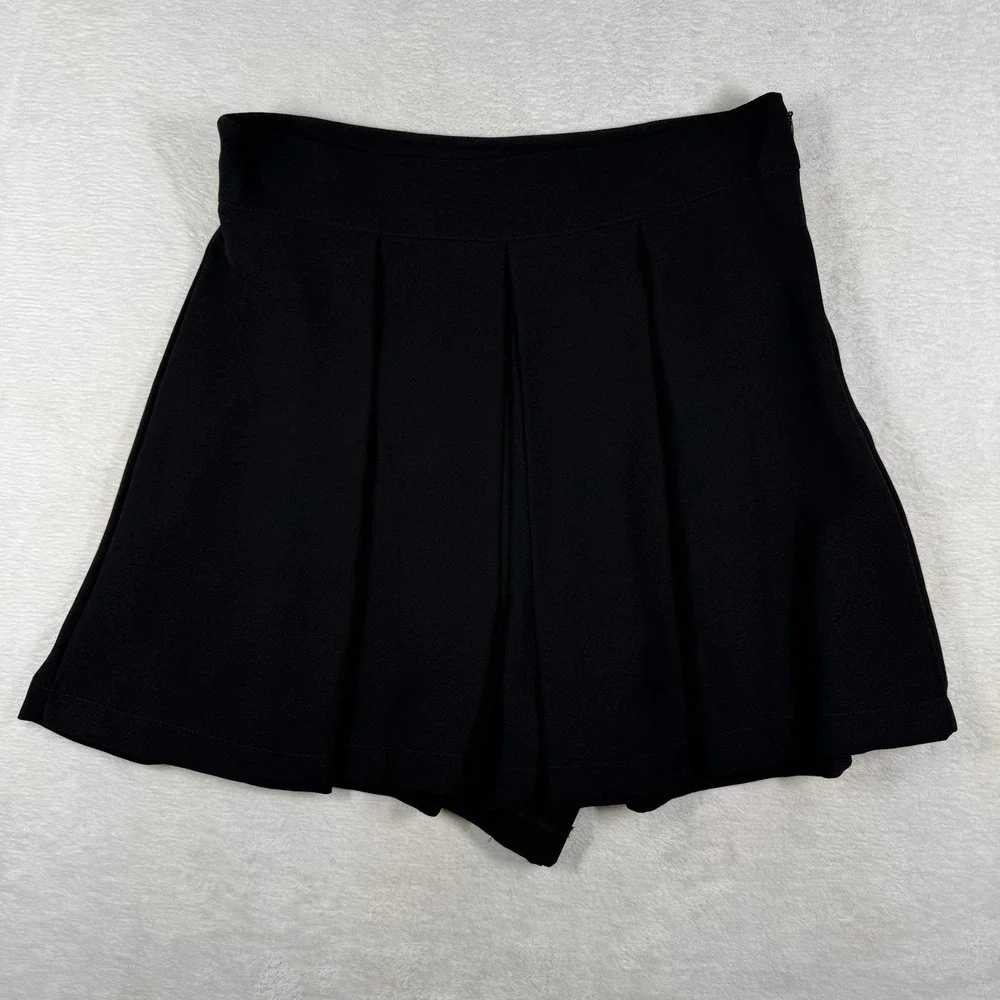 Zara Black Pleated Mini Skort High Rise Side Zip Size Medium Casual Chic